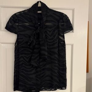 Alice + Olivia Black and Gray Patterned Blouse